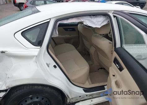 2014 Nissan Altima 2.5 S z USA, uszkodzony, nr VIN 1N4AL3AP5EN378341